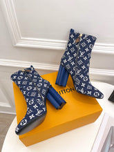 Load image into Gallery viewer, Louis Vuitton Silhouette Ankle Boots