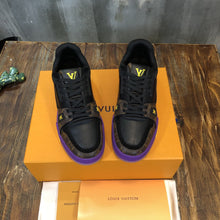 Load image into Gallery viewer, Louis Vuitton Trainer Sneaker