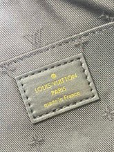 Load image into Gallery viewer, Louis Vuitton Papillon BB Bag