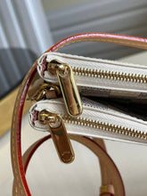 Load image into Gallery viewer, Louis Vuitton Double ZiP Pochette Bag