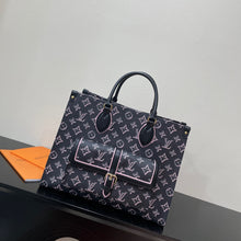 Load image into Gallery viewer, Louis Vuitton OnTheGo MM Bag