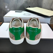 Load image into Gallery viewer, Gucci Ace Sneakers
