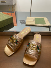 Load image into Gallery viewer, Gucci Double G Slide Sandal