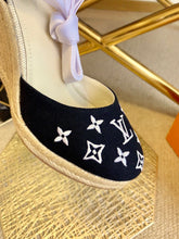 Load image into Gallery viewer, Louis Vuitton Starboard Wedge Sandals