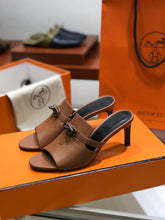 Load image into Gallery viewer, Hermes Candy Sandals