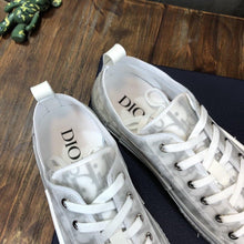 Load image into Gallery viewer, Dior Oblique B23 Low Top Sneaker - LUXURY KLOZETT