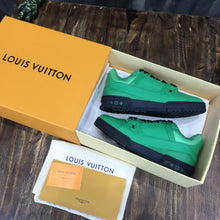 Load image into Gallery viewer, Louis Vuitton Trainer Sneakers