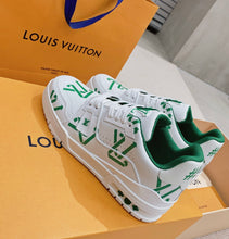 Load image into Gallery viewer, Louis Vuitton Trainer Sneakers