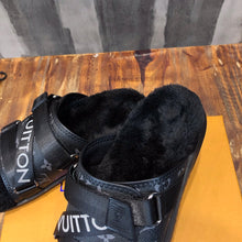 Load image into Gallery viewer, Louis Vuitton Slide