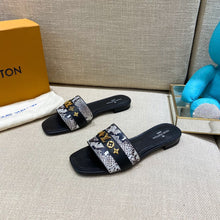 Load image into Gallery viewer, Louis Vuitton Revival Mule