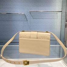 Load image into Gallery viewer, Christian Dior 30 Montaigne Bag