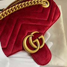 Load image into Gallery viewer, Gucci Marmont Small Shoulder Bag