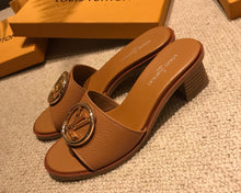Load image into Gallery viewer, Louis Vuitton Lock It Mule