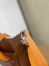 Load image into Gallery viewer, Louis Vuitton Marelle Bag