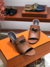 Load image into Gallery viewer, Hermes Candy Sandals