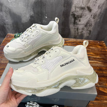 Load image into Gallery viewer, Balenciaga Triple S Sneakers