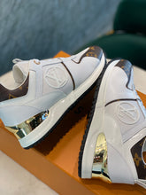 Load image into Gallery viewer, Louis Vuitton Run Away Sneakers