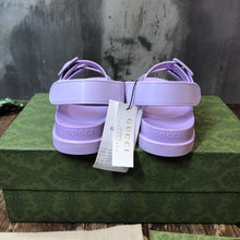 Load image into Gallery viewer, Gucci Sandal With Mini Double G