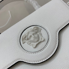 Load image into Gallery viewer, Versace La Medusa Medium Bag