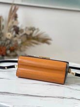 Load image into Gallery viewer, Louis Vuitton Twist MM Bag