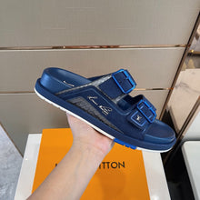 Load image into Gallery viewer, Louis Vuitton Trainer Mule