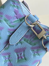 Load image into Gallery viewer, Louis Vuitton NeoNoe BB Bag