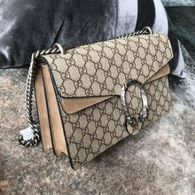 Load image into Gallery viewer, Gucci Dionysus Small shoulder bag - LUXURY KLOZETT
