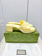 Load image into Gallery viewer, Gucci Rubber Slide Sandal
