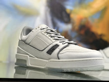 Load image into Gallery viewer, Louis Vuitton Trainer Sneaker