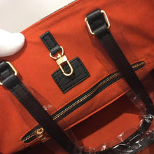 Load image into Gallery viewer, Louis Vuitton OnTheGo MM Bag