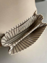 Load image into Gallery viewer, Louis Vuitton Pochette Metis Bag - LUXURY KLOZETT