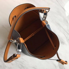 Load image into Gallery viewer, Louis Vuitton NeoNoe BB Bag