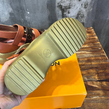 Load image into Gallery viewer, Louis Vuitton Archlight Flat Sandals