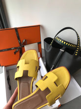 Load image into Gallery viewer, Hermes Oran Sandals