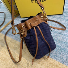 Load image into Gallery viewer, Fendi Mon Tresor Mini Bag - LUXURY KLOZETT