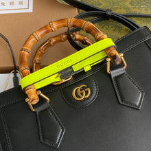 Load image into Gallery viewer, Gucci Diana Medium Tote Bag