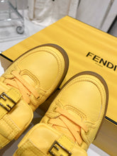 Load image into Gallery viewer, Fendi Match Sneakers