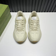 Load image into Gallery viewer, Gucci Rhyton Sneakers With Stars