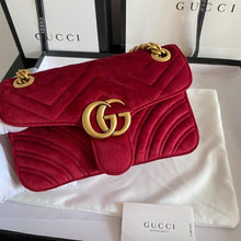 Load image into Gallery viewer, Gucci Marmont Small Shoulder Bag