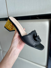 Load image into Gallery viewer, Gucci Interlocking G Cut-out Sandal