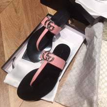 Load image into Gallery viewer, Gucci Leather Thong Sandal