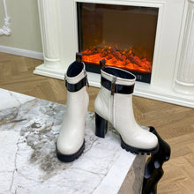 Load image into Gallery viewer, Louis Vuitton Star Trail Ankle Boot