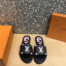 Load image into Gallery viewer, Louis Vuitton Lock it flat Mule