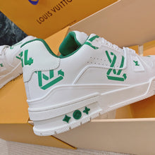 Load image into Gallery viewer, Louis Vuitton Trainer Sneakers