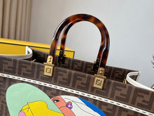Load image into Gallery viewer, Fendi Sunshine Shopper Meduim Bag