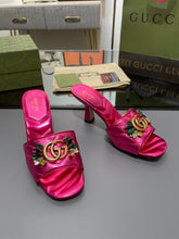 Load image into Gallery viewer, Gucci Double G Sandal