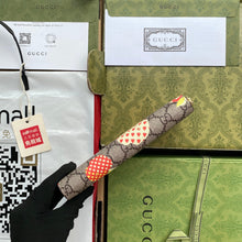 Load image into Gallery viewer, Gucci Les Pommes Zip Around Wallet