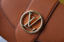 Load image into Gallery viewer, Louis Vuitton Pont 9 Soft MM Bag