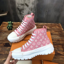 Load image into Gallery viewer, Louis Vuitton Squad Sneakers