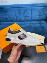 Load image into Gallery viewer, Louis Vuitton Time Out Sneakers